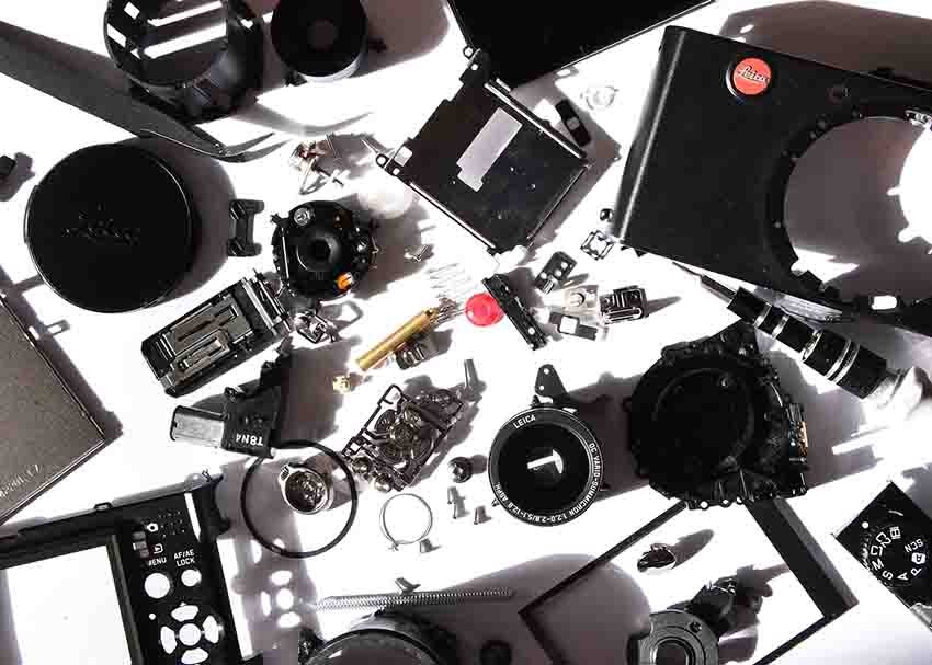 Loose pieces (Red Dot Backstage)